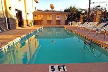 Econo Lodge Уэйнсборо Удобства фото